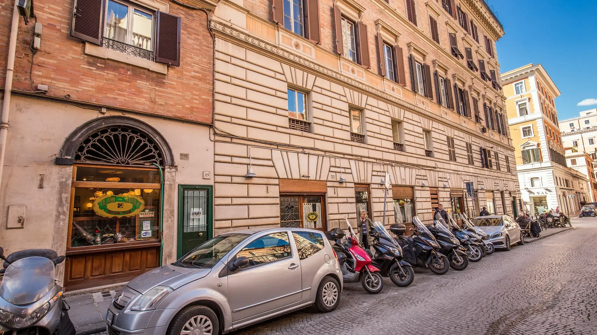 Flann O'Brien Rooms Rome Guest house