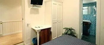 Flann O'Brien Rooms Rome Italy